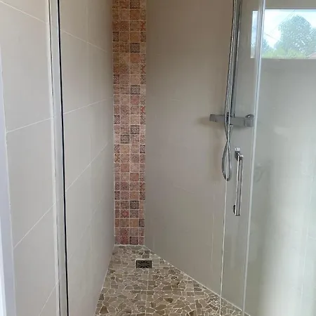 民宿 Le Ruelle-sur-Touvre